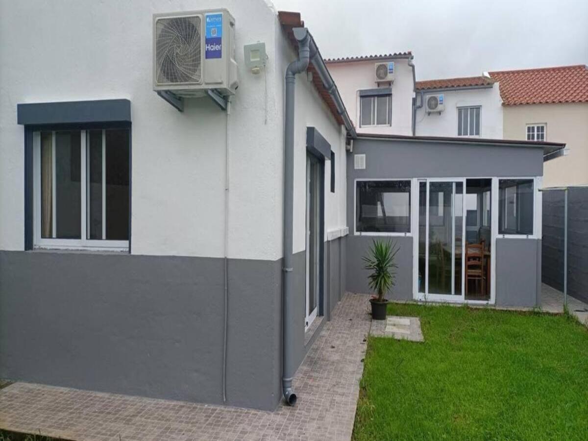 Casa Das Capelas - Perfect For Families 蓬塔德尔加达 外观 照片